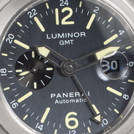 Panerai Luminor GMT Dial