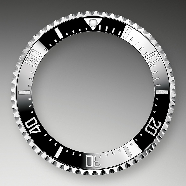 ceramic_bezel_and_luminescent_display-oystersteel-52415.jpg Rolex Sea-Dweller Bezel