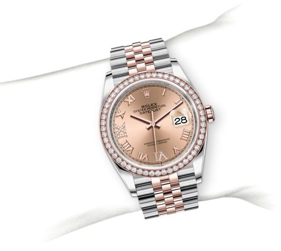 m126281rbr-0015_modelpage_on_wrist_portrait.jpg Rolex Datejust 126281rbr