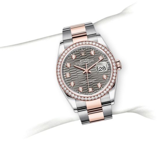 m126281rbr-0030_modelpage_on_wrist_portrait.jpg Rolex Datejust 126281rbr