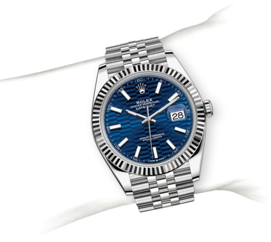 m126334-0032_modelpage_on_wrist_portrait.jpg Rolex Datejust