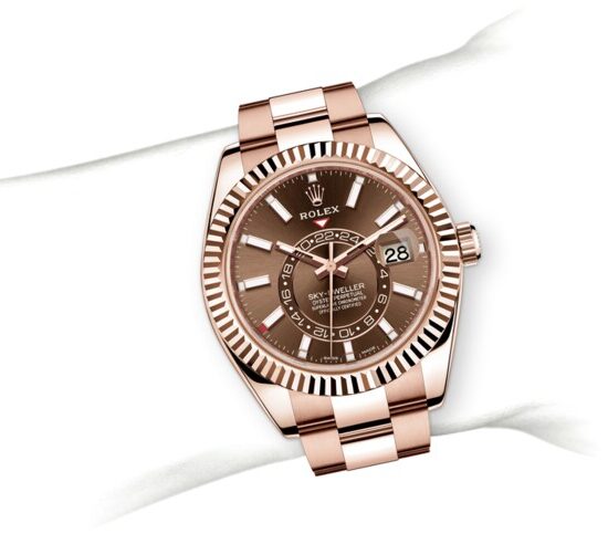 m326935-0006_modelpage_on_wrist_portrait.jpg Rolex Sky-Dweller rose gold 326935