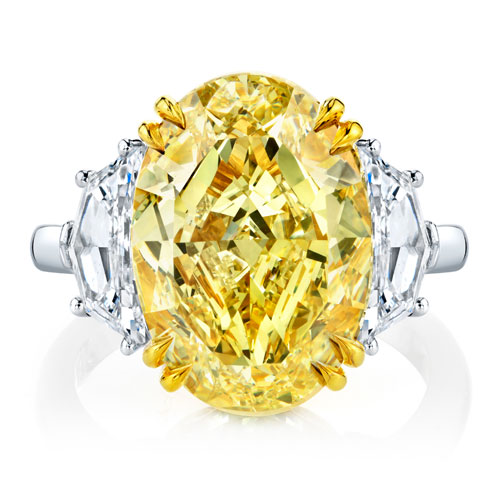 014583-Fancy-Yellow-Diamond-Ring-500x500 Three-Stone Fancy Yellow Diamond Ring