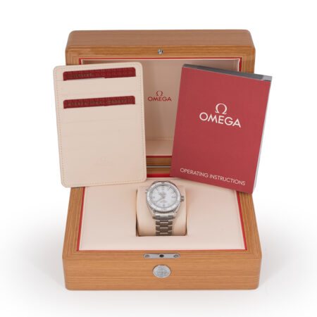 Omega Box