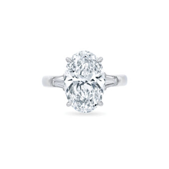 014573-1-Oval-Diamond-Ring Oval Diamond Ring