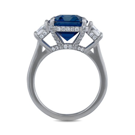 Sapphire Ring Decorated with Diamonds