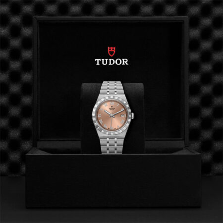 Tudor Box Shot