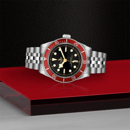 Tudor Black Bay Burgundy Bezel