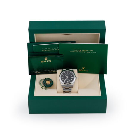 Rolex Oyster Perpetual 41 with Black Dial 124300 Box