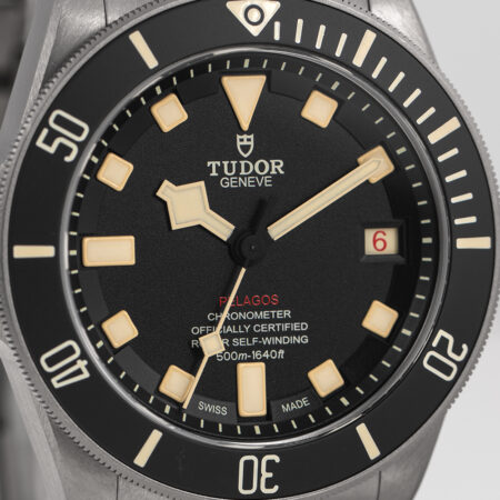 Tudor Pelagos LHD