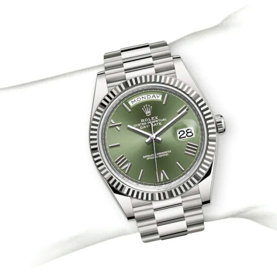 m228239-0033_modelpage_spec_landscape.jpg Rolex m228239-0033 Front Profile