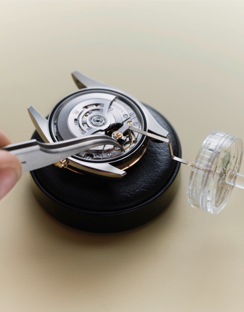 Authorized rolex repair store